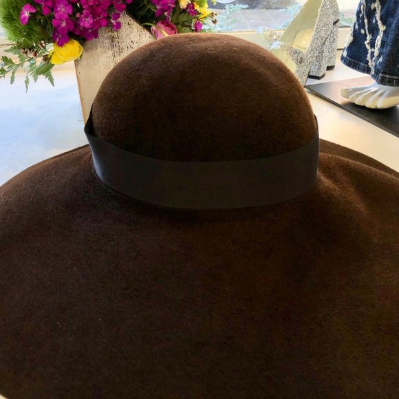 Gucci Sunhat - Picture 2 of 4